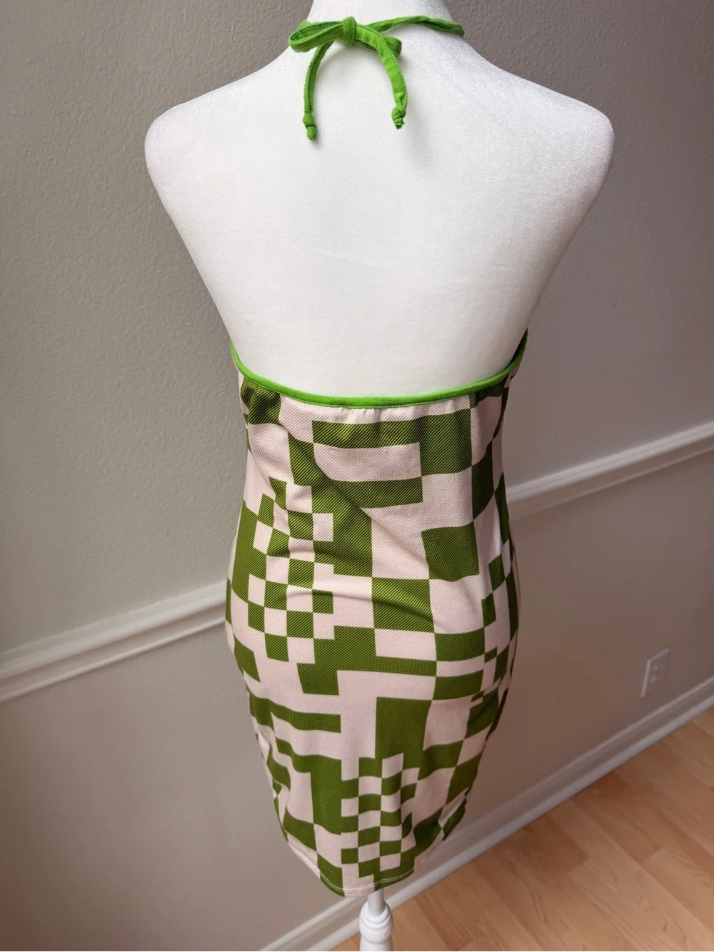 Papaya‎ Green Geometric Halter Mini Dress Y2K Mod Checkerboard Bodycon Medium